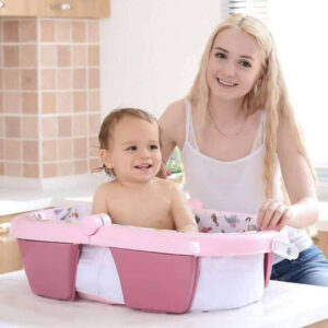 Space-Saving Baby Bath Tub for Easy Bath Time