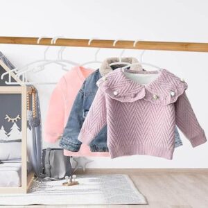 Kids Plastic Hangers for Organised Wardrobes in Small Spaces